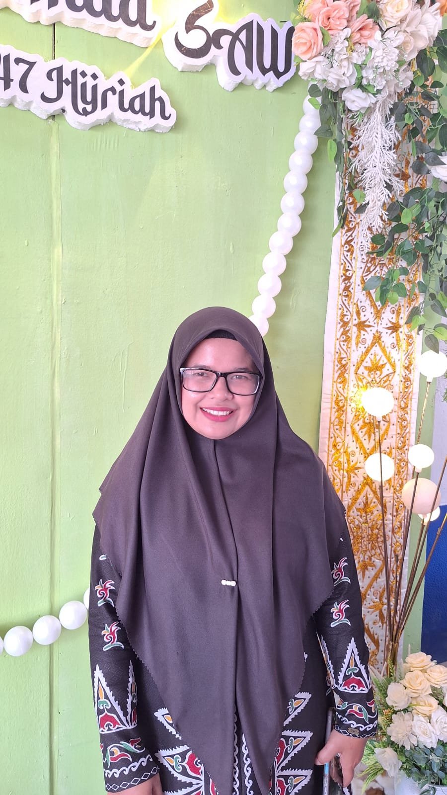 <center>Wali Kelas X-4<br>Sukmawati, S.Pd<br>199207082023212022</center>